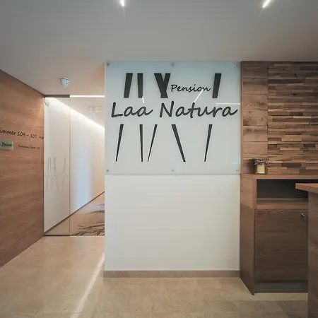 Laa Natura Bed & Breakfast