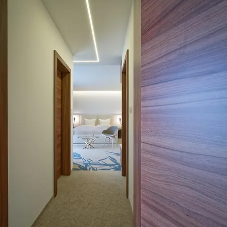 Laa Natura Bed & Breakfast