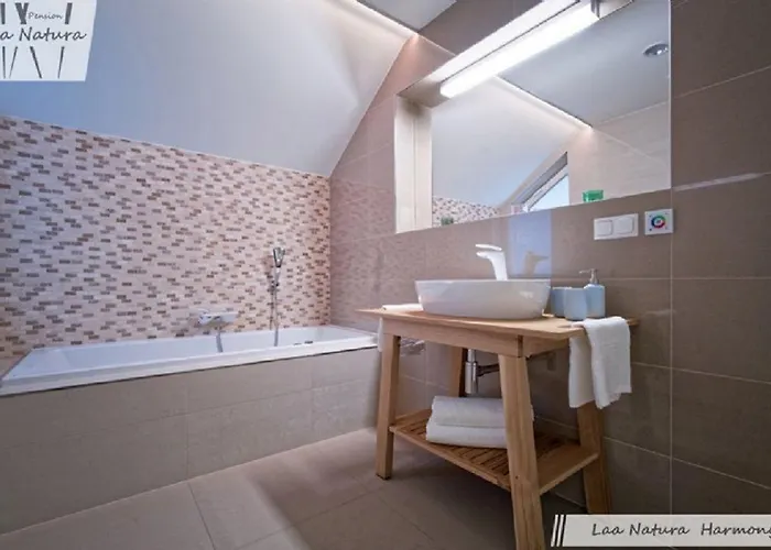 Laa Natura Nocleg ze śniadaniem